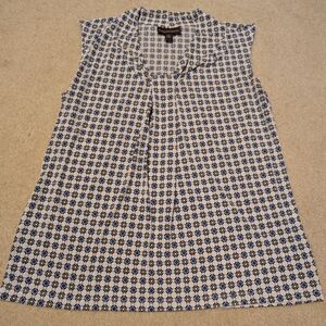 Dana Buchman Navy and White Patterned Blouse